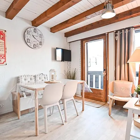 Studio With Balcony In Saint-Gervais-Les-Bains Apartment *